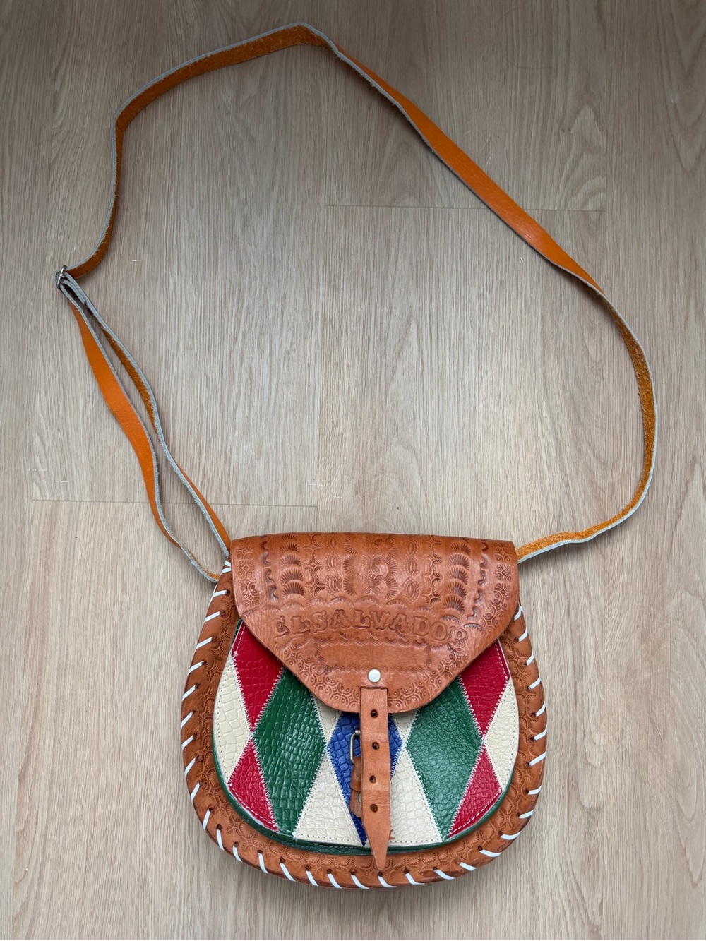 El Salvador Handcrafted Multicolor Leather Crossbody Bag